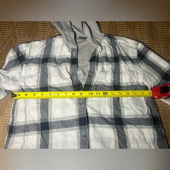 Eddie Bauer Women's Flannel Long Sleeve Hoodie Shirt, Grey, Size S - Picture 9 of 10